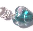 Pärla / hänge -  hängande lampworkhjärta Teal