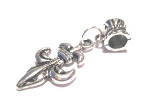 ORMLÄNKSPÄRLOR M.M. - Hängande charms - Pärla / hänge -  hängande Fransk Lilja